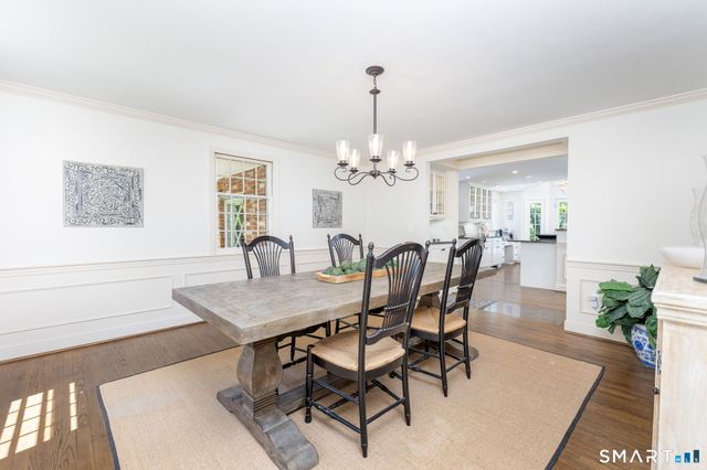 60 Old Wood Road, Avon, CT 06001