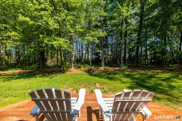 60 Old Wood Road, Avon, CT 06001