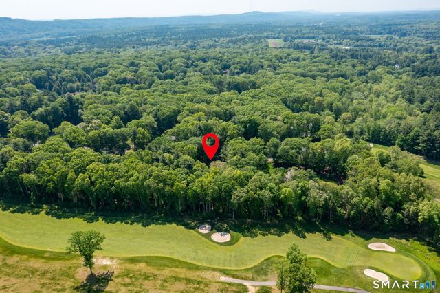 60 Old Wood Road, Avon, CT 06001