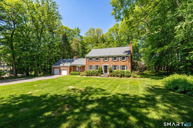 60 Old Wood Road, Avon, CT 06001