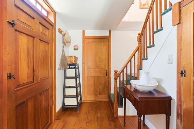 235 Middle Road, Deerfield, NH 03037