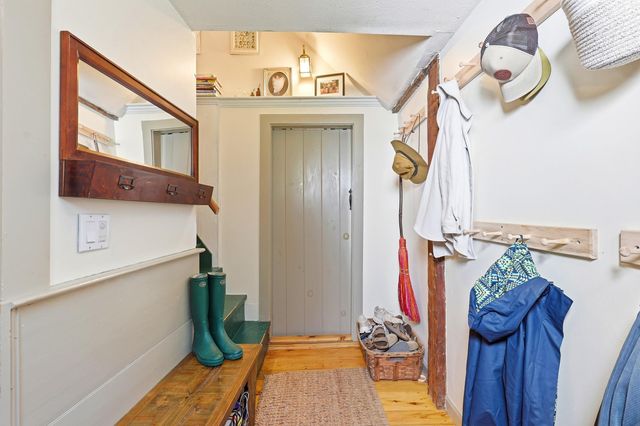 235 Middle Road, Deerfield, NH 03037