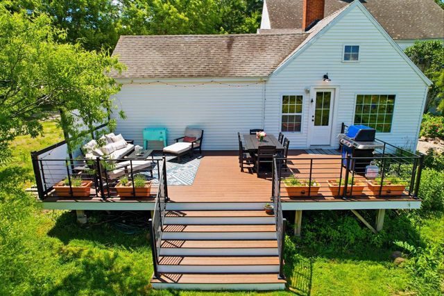 235 Middle Road, Deerfield, NH 03037