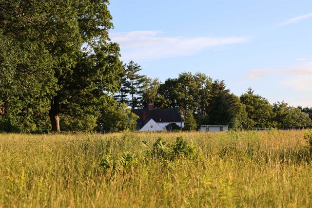 235 Middle Road, Deerfield, NH 03037