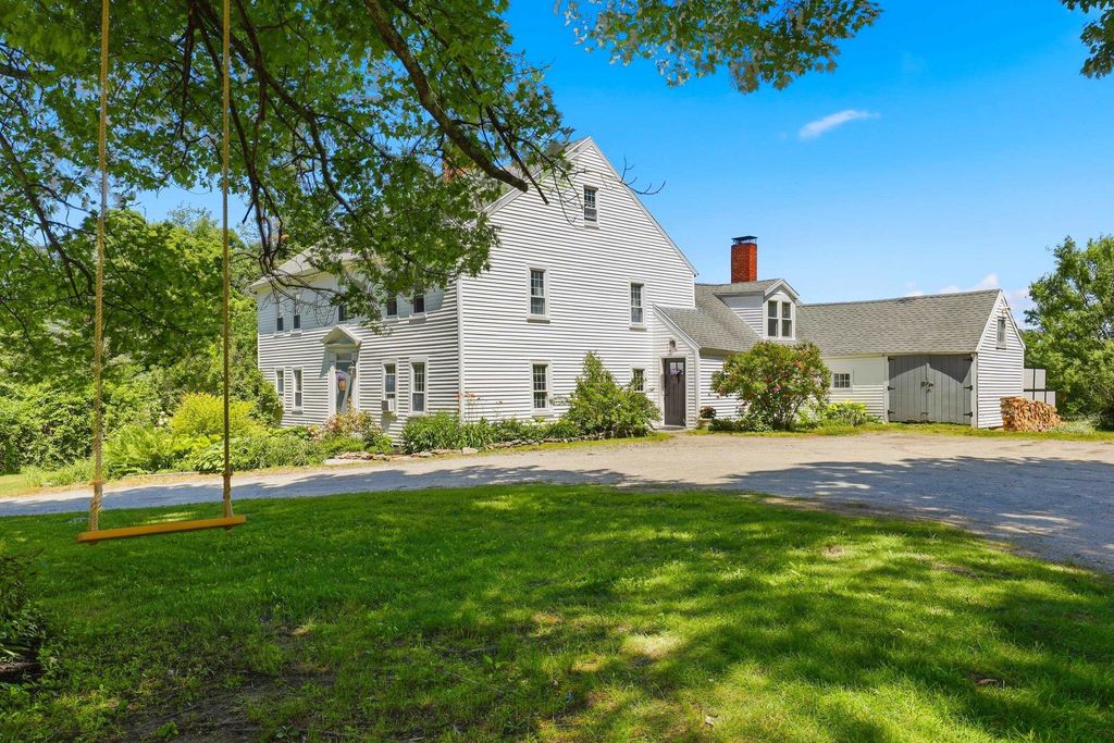 235 Middle Road, Deerfield, NH 03037