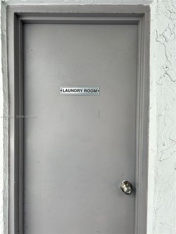 3000 E Sunrise Lakes Dr 302, Sunrise, FL 33322