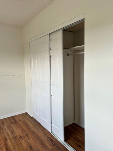 3000 E Sunrise Lakes Dr 302, Sunrise, FL 33322