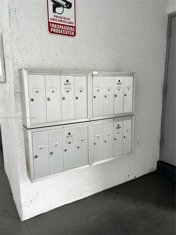 3000 E Sunrise Lakes Dr 302, Sunrise, FL 33322