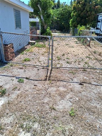 3512 32ND STREET W, Bradenton, FL 34205