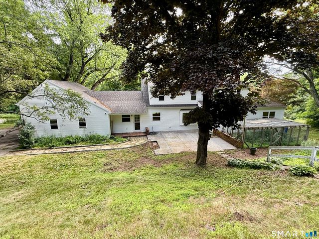 241 Hoop Pole Hill Road, Woodbury, CT 06798