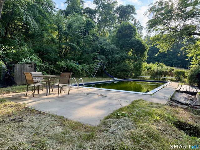 241 Hoop Pole Hill Road, Woodbury, CT 06798