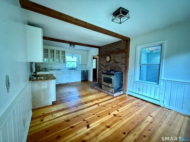 241 Hoop Pole Hill Road, Woodbury, CT 06798