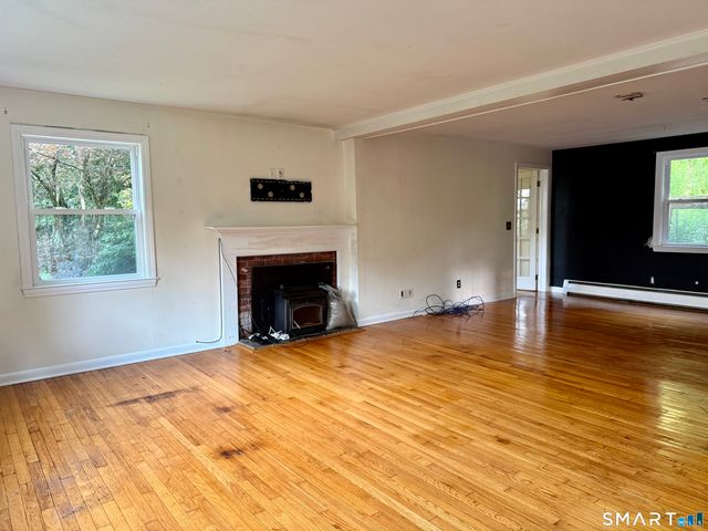 241 Hoop Pole Hill Road, Woodbury, CT 06798