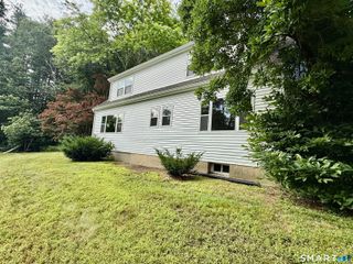 241 Hoop Pole Hill Road, Woodbury, CT 06798