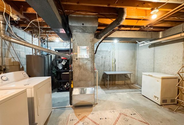 4382 Indian Spring Drive SW, Grandville, MI 49418