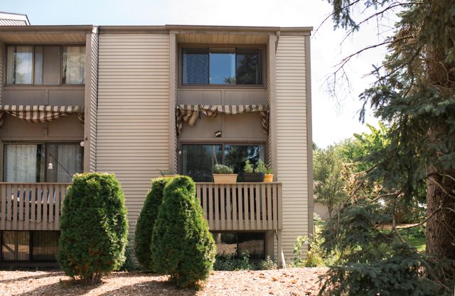 4382 Indian Spring Drive SW, Grandville, MI 49418