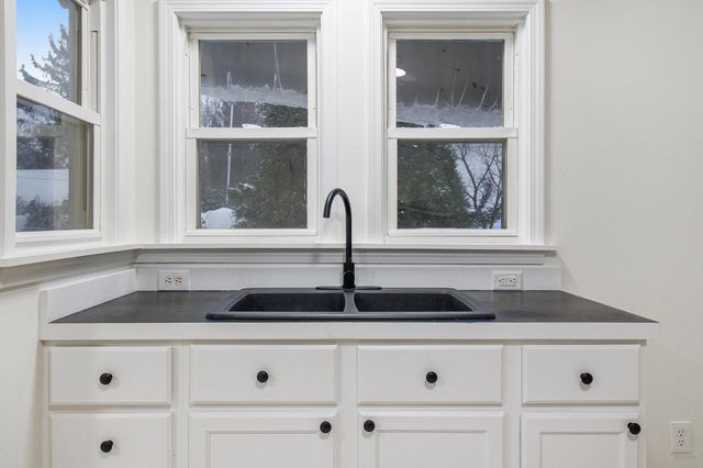 2214 Torrent Street, Muskegon City, MI 49441