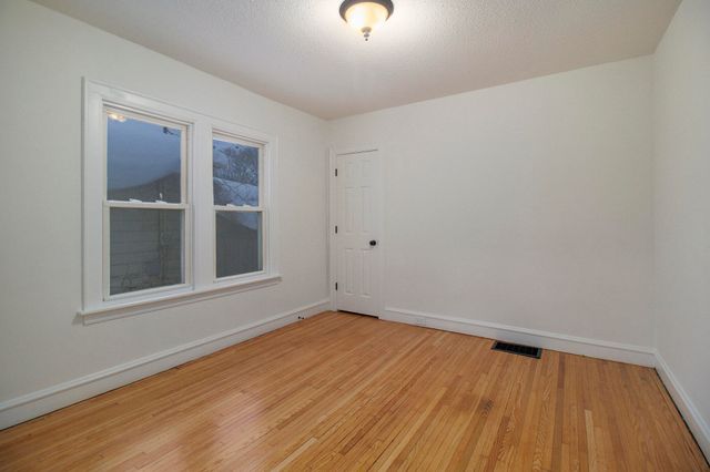 2214 Torrent Street, Muskegon City, MI 49441