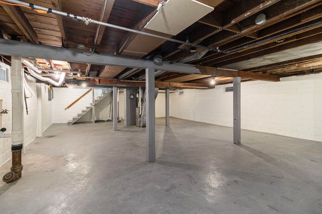 2214 Torrent Street, Muskegon City, MI 49441