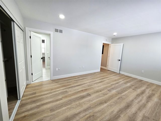 1976 Ridge Court, Royal Oak, MI 48073