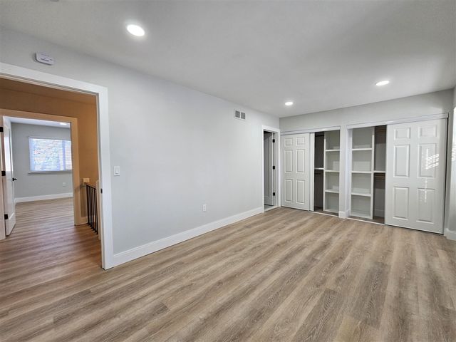 1976 Ridge Court, Royal Oak, MI 48073