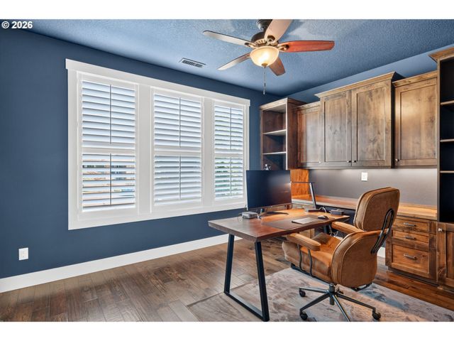 12500 Nw 48TH Ct, Vancouver, WA 98685