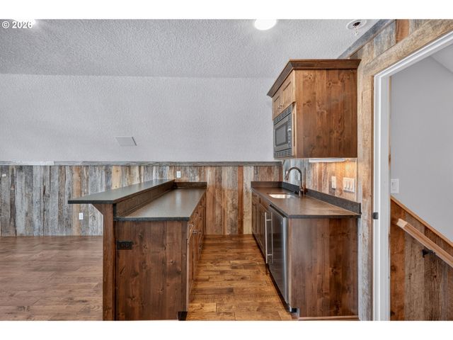 12500 Nw 48TH Ct, Vancouver, WA 98685