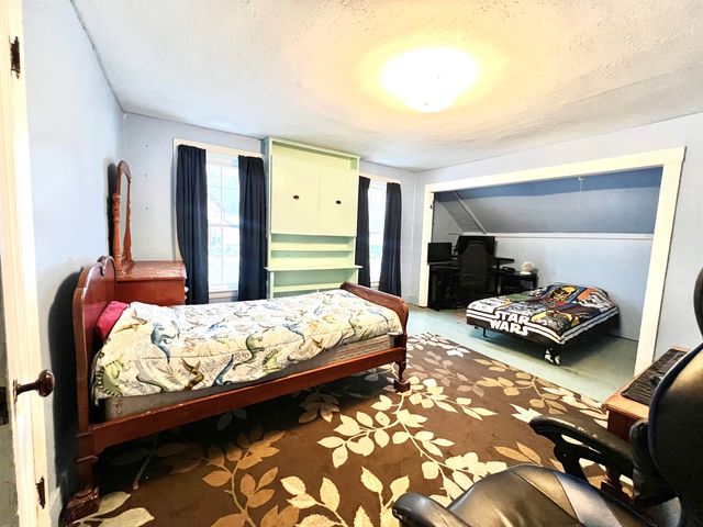 572 Route 140, Tinmouth, VT 05773