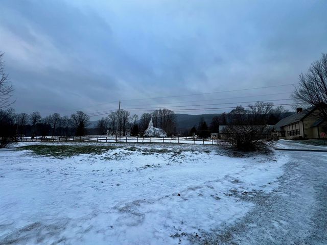 572 Route 140, Tinmouth, VT 05773