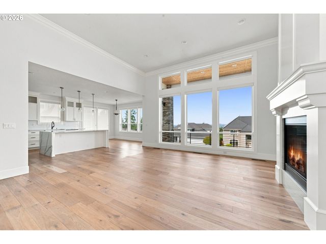 10159 Se BROOKMORE Ct, Happy Valley, OR 97086