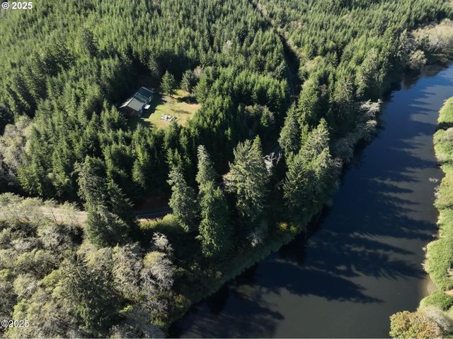 9860 SILETZ Hwy, Siletz, OR 97380