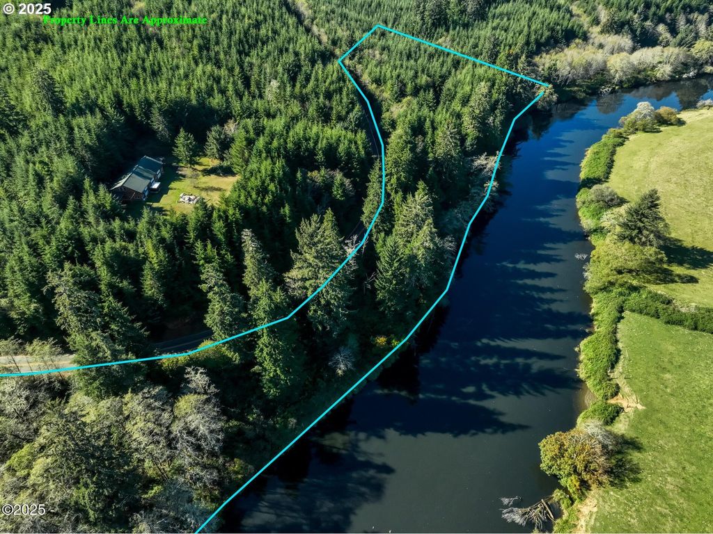 9860 SILETZ Hwy, Siletz, OR 97380