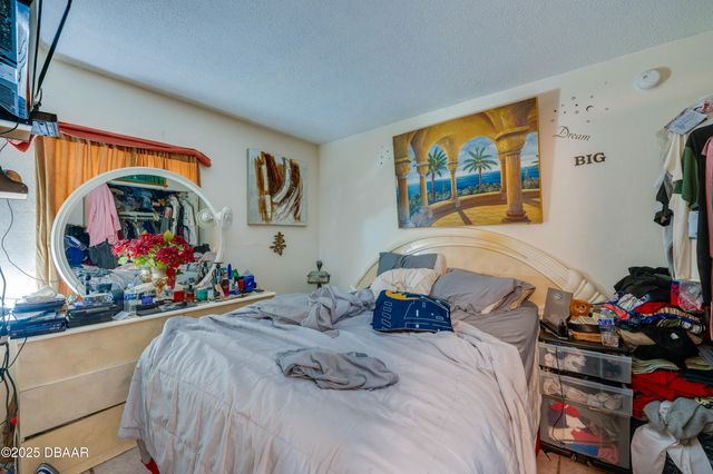 600 S Segrave Street, Daytona Beach, FL 32114