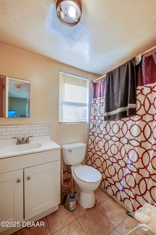 600 S Segrave Street, Daytona Beach, FL 32114