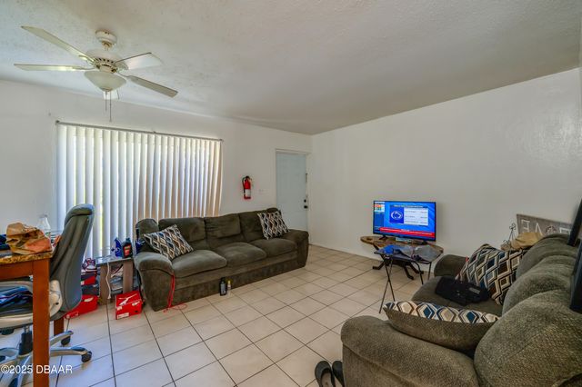 600 S Segrave Street, Daytona Beach, FL 32114