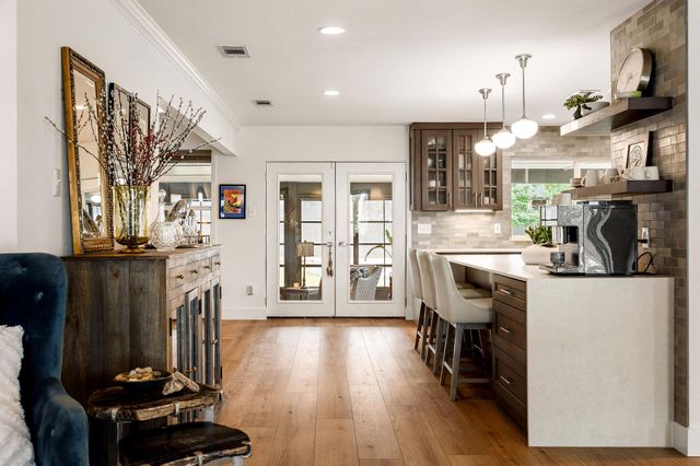 2505 Side CV, Austin, TX 78704