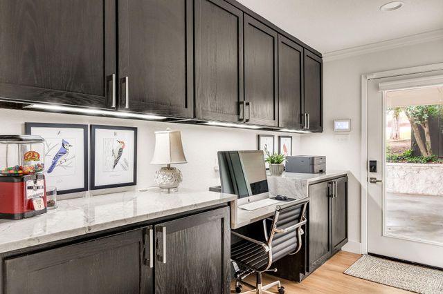 2505 Side CV, Austin, TX 78704