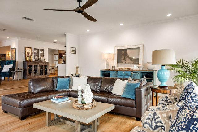 2505 Side CV, Austin, TX 78704