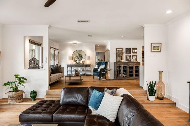 2505 Side CV, Austin, TX 78704