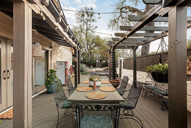 2505 Side CV, Austin, TX 78704