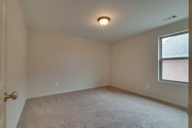 402 Zephyr Cv, Lebanon, TN 37087