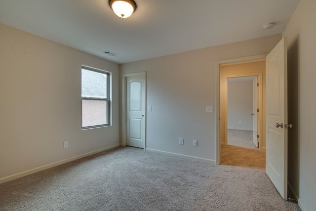 402 Zephyr Cv, Lebanon, TN 37087