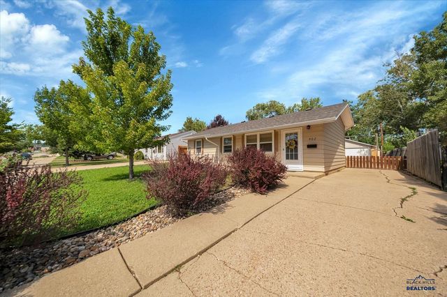 402 E MEADE ST, Rapid City, SD 57701