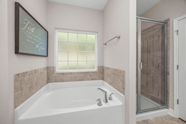 910 Springlane Dr, Nolensville, TN 37135