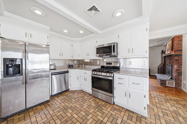 2384 Cambridge Street, East Meadow, NY 11554