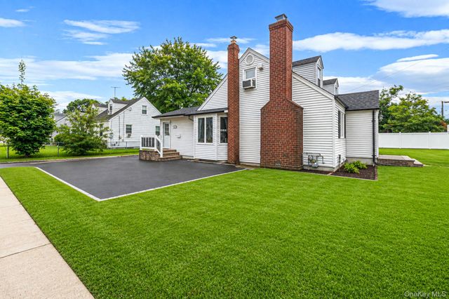 2384 Cambridge Street, East Meadow, NY 11554