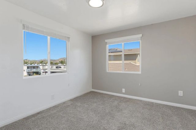 9676 Cypress Vale Dr, Lakeside, CA 92040