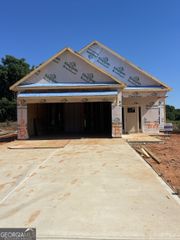 113 Cottage Grove Circle, Eatonton, GA 31024