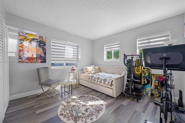 1935 Keystone Blvd 1935, North Miami, FL 33181