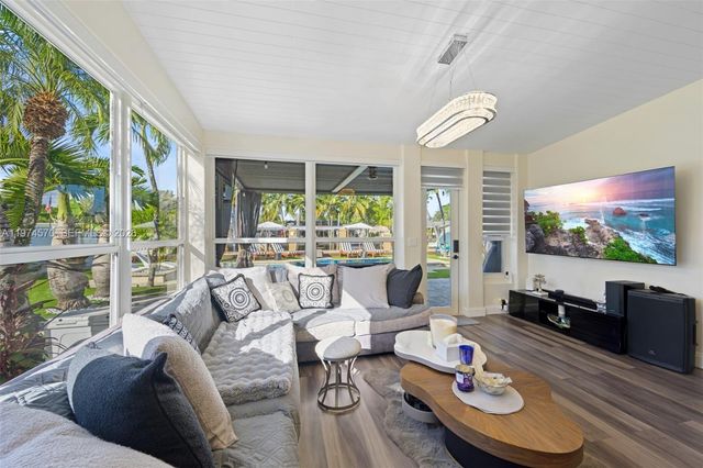 1935 Keystone Blvd 1935, North Miami, FL 33181